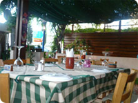 Nama Restaurant Table